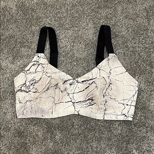 EC Knix V-Neck Evolution Wireless Unpadded Bra - Marble - Size 7 (36DD / 38D)